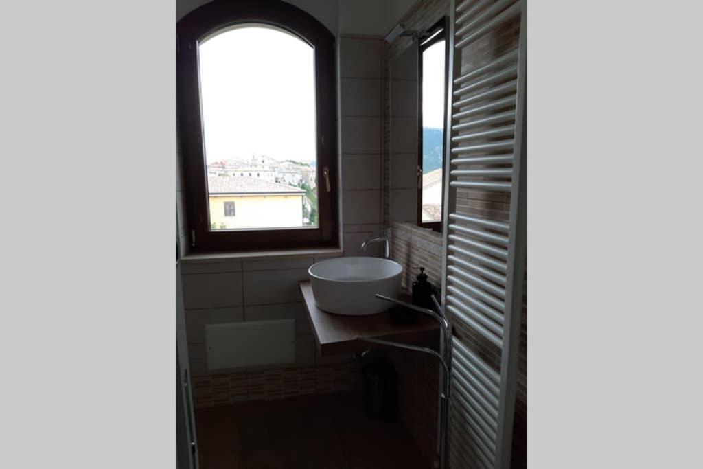 Ferienwohnung Al Colle Castel San Vincenzo Exterior foto